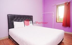 Janna Guest House Syariah Yogyakarta Mitra RedDoorz